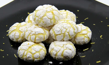 Cómo hacer cookies de limón craqueladas en casa: la receta fácil y económica Cómo hacer cookies de limón craqueladas en casa: la receta fácil y económica