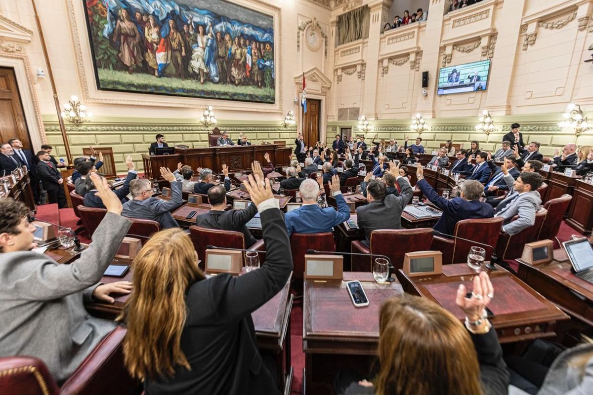 La Convención del 25 podría resolver en la reforma constitucional el histórico debate por la autonomía municipal.