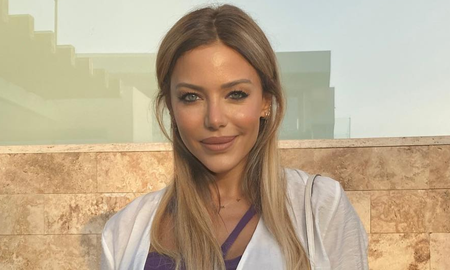 Evangelina Anderson compartió un mensaje sutil en redes mientras recorría un mercado local, generando reacciones de sus seguidores tras su separación. Evangelina Anderson compartió un mensaje sutil en redes mientras recorría un mercado local, generando reacciones de sus seguidores tras su separación.