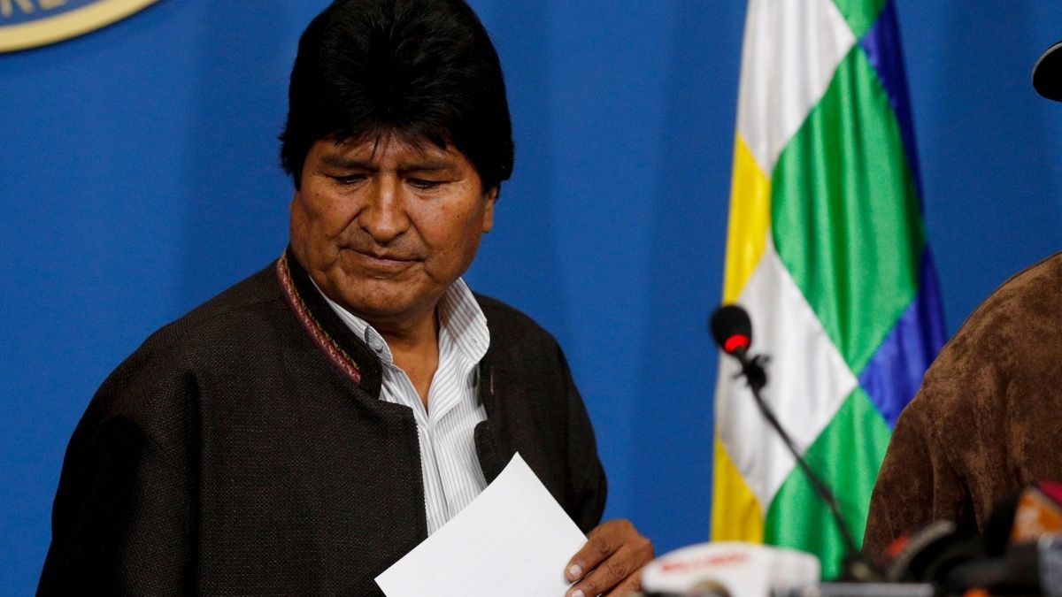 Evo Morales renunció a la presidencia de Bolivia y acusó un golpe de Estado