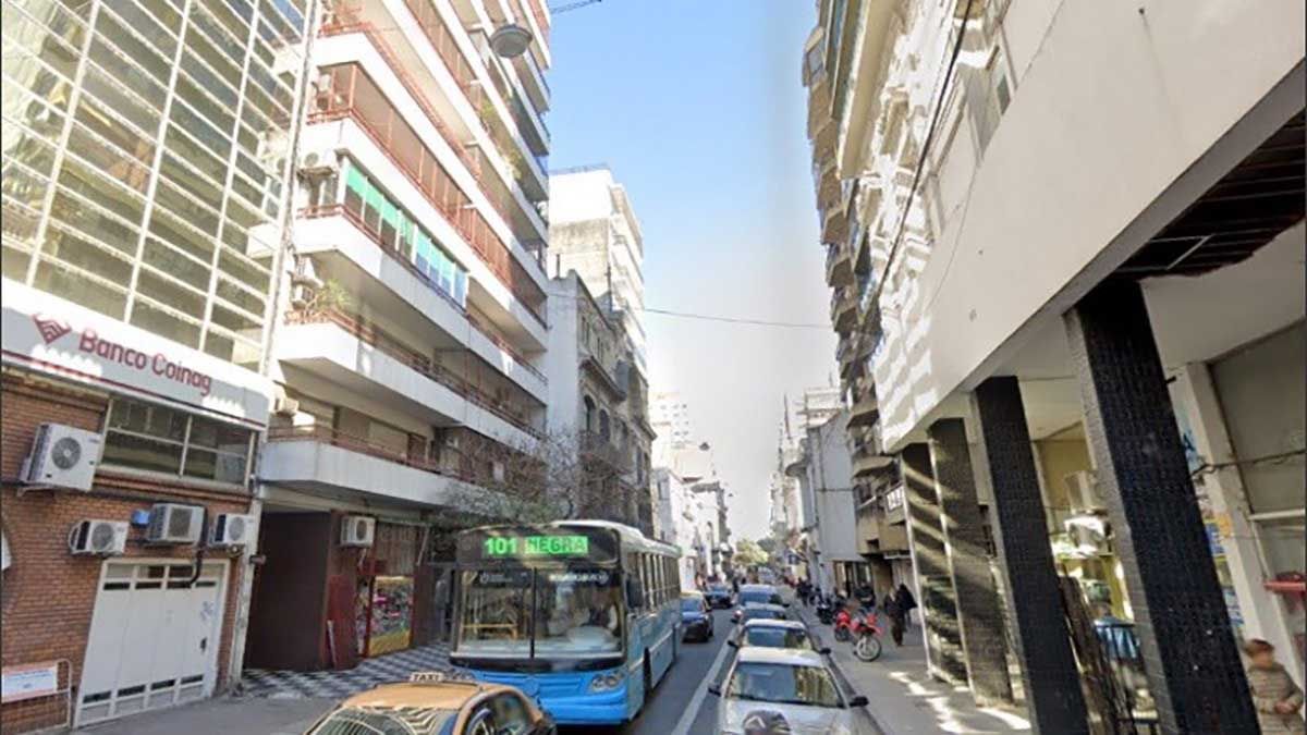 La vivienda est&aacute; en el centro de la ciudad.&nbsp;