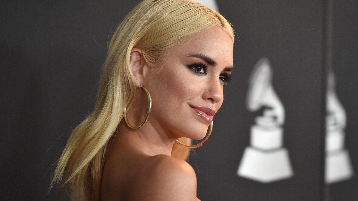 Cuántos hermanos tiene Lali Espósito y de qué trabajan.