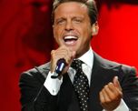 Desde el entorno del artista aseguraron que el cantante mexicano “se encuentra en perfecto estado de salud”. Desde el entorno del artista aseguraron que el cantante mexicano “se encuentra en perfecto estado de salud”.