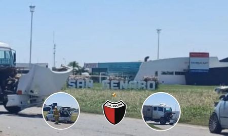 En fotos, el impactante choque de los jugadores de Colón cuando viajaban a Corral de Bustos En fotos, el impactante choque de los jugadores de Colón cuando viajaban a Corral de Bustos