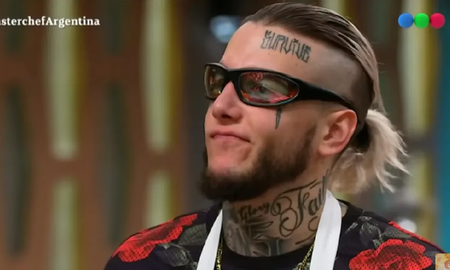 Alex Caniggia y la polémica actitud para con sus compañeros del certamen. Alex Caniggia y la polémica actitud para con sus compañeros del certamen.