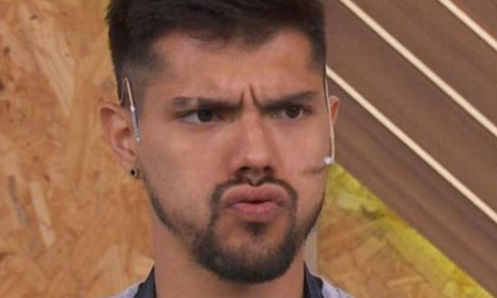 Tyago Griffo. el hijo de Gladys La Bomba Tucumana, envuelto en un escándalo. Tyago Griffo. el hijo de Gladys La Bomba Tucumana, envuelto en un escándalo.