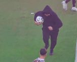 La verdad del hincha encapuchado que se robó la pelota la final de Huracán y Platense La verdad del hincha encapuchado que se robó la pelota la final de Huracán y Platense