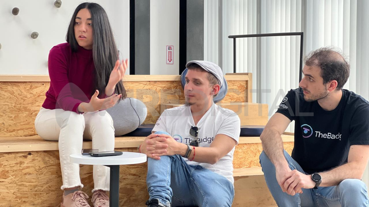 Bárbara Ruiz, Federico Madoery, Agustín Pane y Julián Mazze, se encuentra trabajando en una plataforma para la tokenización y financiamiento de campañas agrícolas y certificaciones en blockchain. Bárbara Ruiz, Federico Madoery, Agustín Pane y Julián Mazze, se encuentra trabajando en una plataforma para la tokenización y financiamiento de campañas agrícolas y certificaciones en blockchain.