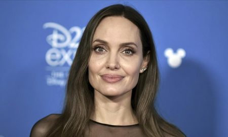 Angelina Jolie se creó una cuenta en Instagram y publicó una carta que recibió de una adolescente para visibilizar la crisis que acontece en Afganistán. Angelina Jolie se creó una cuenta en Instagram y publicó una carta que recibió de una adolescente para visibilizar la crisis que acontece en Afganistán.