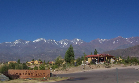 Sismo en Mendoza: un temblor superficial de magnitud 3.6 sacudió la provincia Sismo en Mendoza: un temblor superficial de magnitud 3.6 sacudió la provincia
