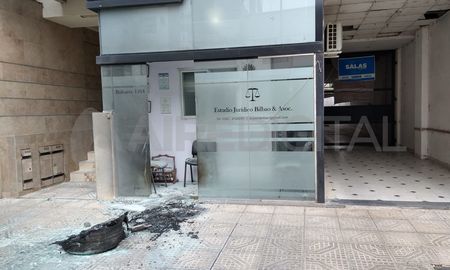 El estudio jurídico está ubicado en calle Balcarce al 1100, en la ciudad de Santa Fe.