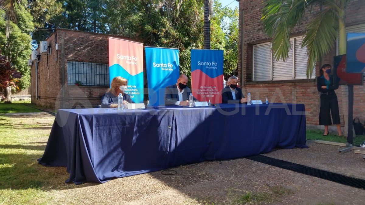 La obra de acondicionamiento del Canal San Martín, tiene un presupuesto de más de $ 36.000.000 y beneficiará al cordón oeste de Santo Tomé y la zona de countries.