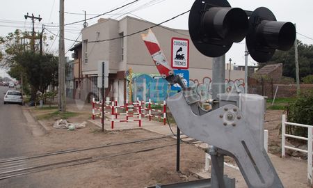 Así quedó la barrera en la mano hacia el norte de la ciudad. Así quedó la barrera en la mano hacia el norte de la ciudad.