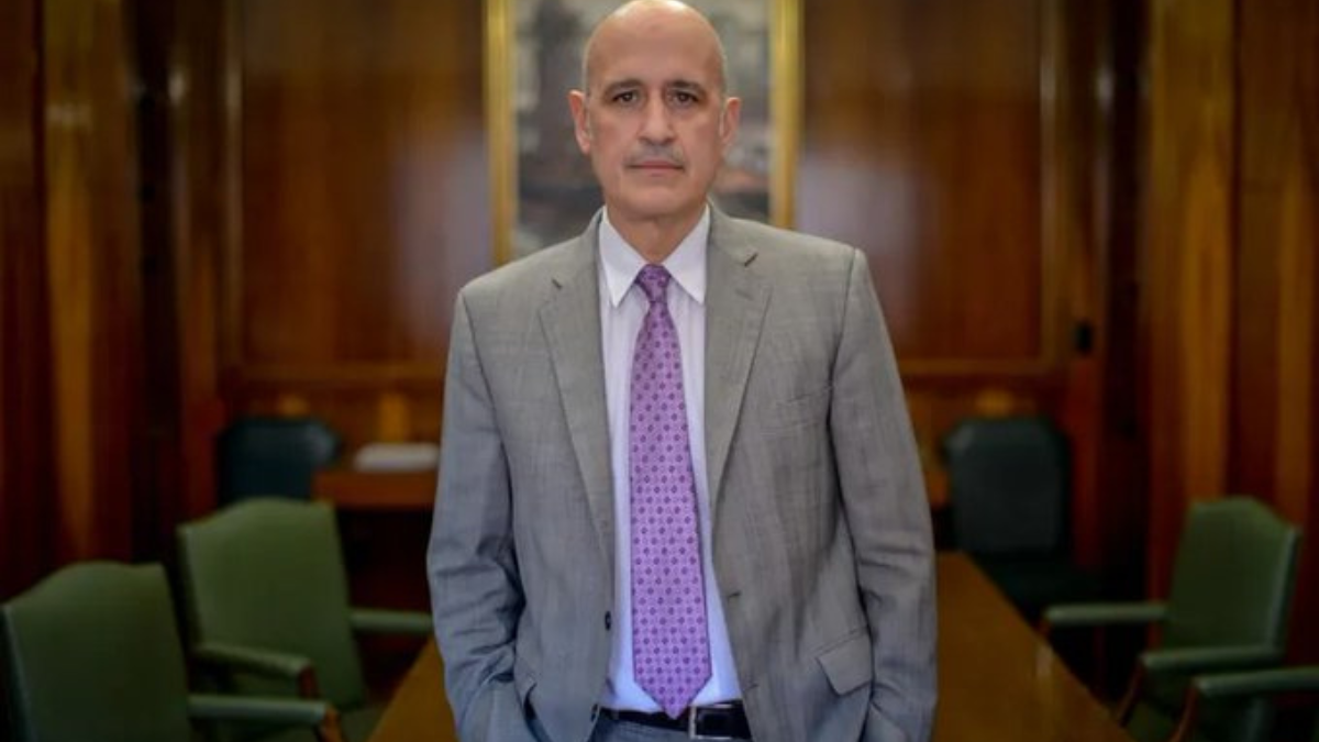 Tras la salida del ministro de Economía de la Nación, Martín Guzmán, el secretario de Hacienda, Raúl Enrique Rigo, presentó su renuncia ante el Presidente, Alberto Fernández.