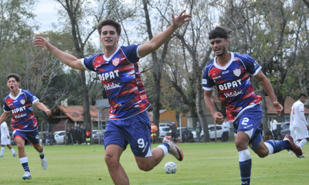 Con un Ratotti encendido, la Reserva de Unión no afloja y clasificó a los octavos de final del Apertura Con un Ratotti encendido, la Reserva de Unión no afloja y clasificó a los octavos de final del Apertura