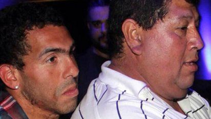 Boca: Carlos Tevez no jugará la Copa de la Liga ante Newell's por la muerte de su padre