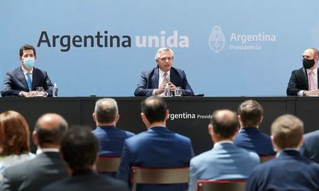 Para el ministro, apelar a ese recurso de financiación no es una forma sensata de actuar, no es una forma responsable desde el punto de vista del federalismo y el Gobierno nacional va a utilizar todas sus herramientas para impedir que esto ocurra, advirtió al pedir ir en una dirección más armoniosa y federal. Para el ministro, apelar a ese recurso de financiación no es una forma sensata de actuar, no es una forma responsable desde el punto de vista del federalismo y el Gobierno nacional va a utilizar todas sus herramientas para impedir que esto ocurra, advirtió al pedir ir en una dirección más armoniosa y federal.