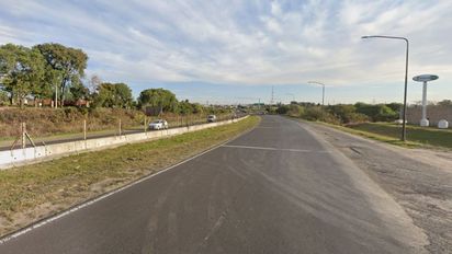 Accidente fatal en la Ruta Nacional 168: un hombre murió en el Acceso Norte de Paraná tras chocar contra un bloque divisor