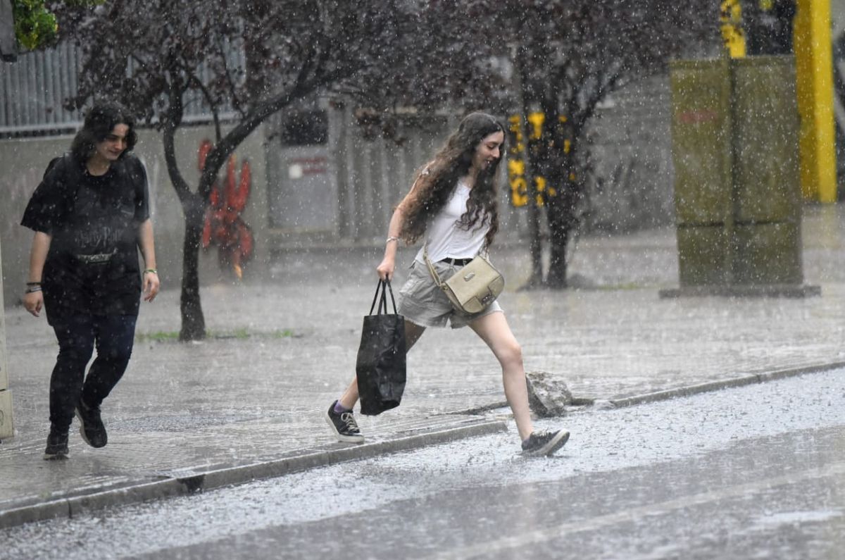 Alerta meteorológica en Santa Fe por tormentas aisladas con lluvias intensas