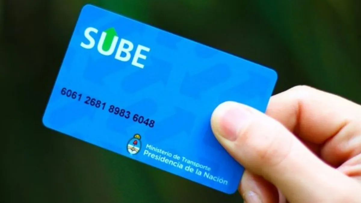 El Gobierno de Alberto Fernández habilitó un nuevo canal, para que las personas que utilizan el transporte público puedan adquirir la tarjeta SUBE.