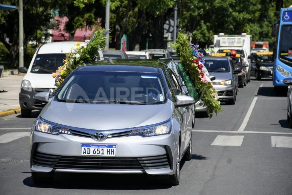 Triste despedida a una enfermera del Heca que murió por coronavirus