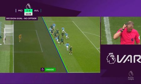 Richard Masters, jefe del torneo inglés, aseguró que la idea tiene un amplio apoyo y que el objetivo es dar mayor transparencia a las decisiones tomadas por el árbitro principal Richard Masters, jefe del torneo inglés, aseguró que la idea tiene un amplio apoyo y que el objetivo es dar mayor transparencia a las decisiones tomadas por el árbitro principal