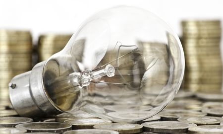 El gobierno nacional anunció la ampliación del tope de consumo subsidiado de energía eléctrica para los usuarios residenciales. El gobierno nacional anunció la ampliación del tope de consumo subsidiado de energía eléctrica para los usuarios residenciales.