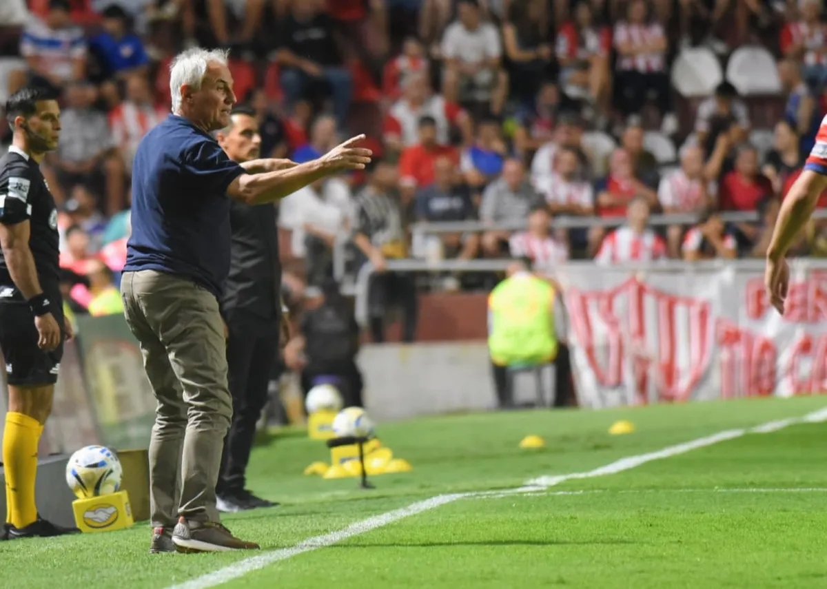 Leonardo Madel&oacute;n destac&oacute; el triunfo de Uni&oacute;n contra Aldosivi: "Era el partido a ganar".