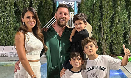 Lionel Messi y Antonela Roccuzzo se preparan para dar la bienvenida al nuevo bebé en la familia. Lionel Messi y Antonela Roccuzzo se preparan para dar la bienvenida al nuevo bebé en la familia.