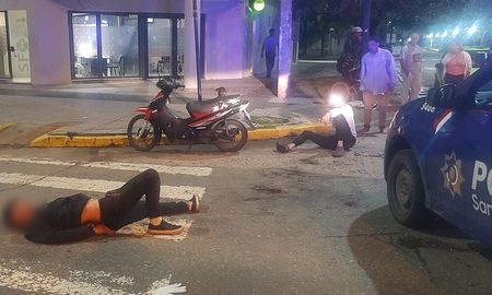 El violento hecho se desató en la esquina de Aristóbulo del Valle y Galicia. El violento hecho se desató en la esquina de Aristóbulo del Valle y Galicia.