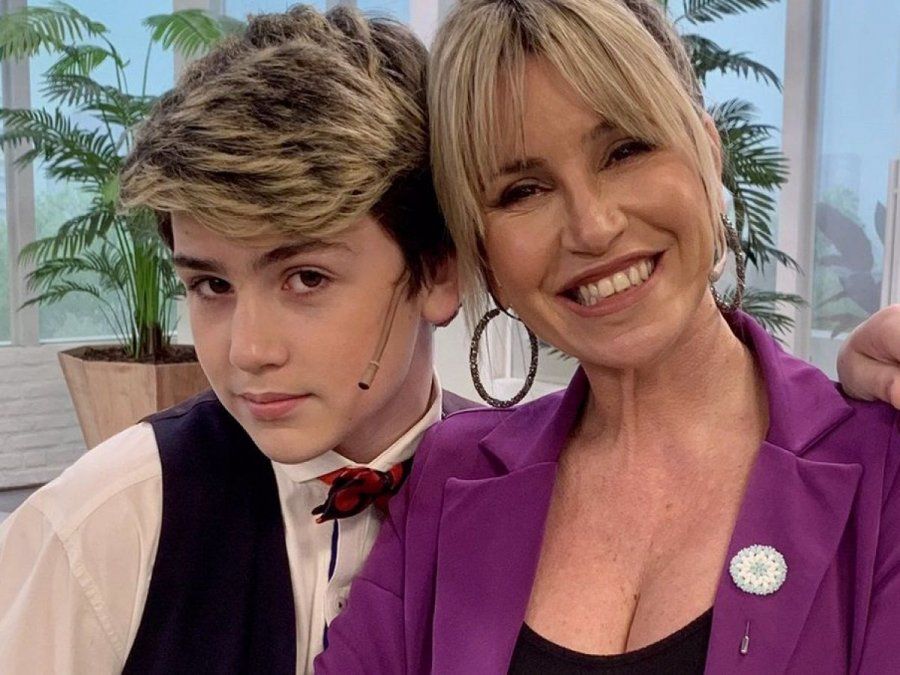 El segundo hijo de Flor Peña tiene 12 años y se perfila para seguir los pasos de la actriz. En una nota contó cómo es tener una mamá famosa.