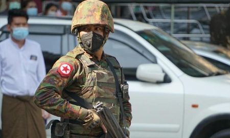 El Ejército de Myanmar destituyó a ministros y diputados luego del Golpe de Estado. El Ejército de Myanmar destituyó a ministros y diputados luego del Golpe de Estado.