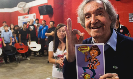 Murió Carlitos Balá: el hincha honorable de Chacarita que recién fue a la cancha a los 93 años Murió Carlitos Balá: el hincha honorable de Chacarita que recién fue a la cancha a los 93 años