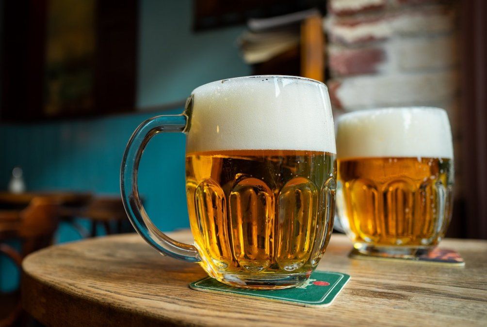 El consumo prudente de cerveza con una dieta saludable no es mala idea&nbsp;