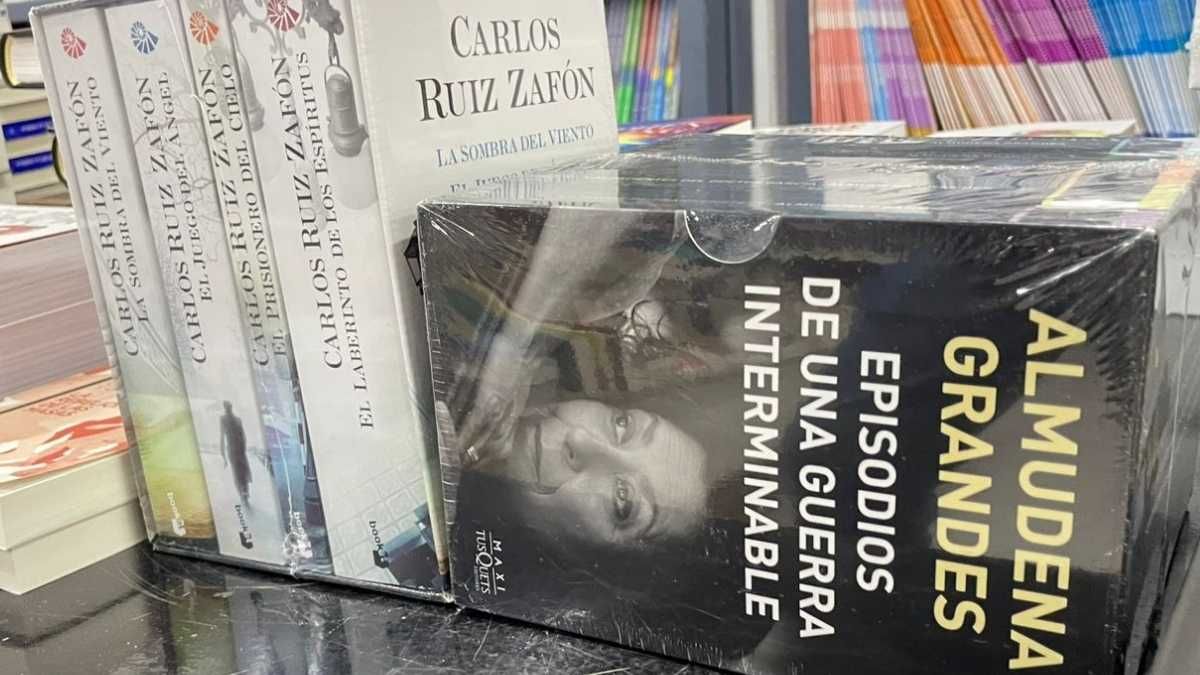 Almúdena Grandes y Carlos Ruiz Zafón: dos autores para explorar y disfrutar. Almúdena Grandes y Carlos Ruiz Zafón: dos autores para explorar y disfrutar.