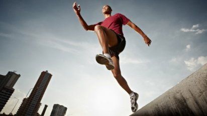 Plogging: la tendencia de ejercicio que combina salud y cuidado del medio ambiente