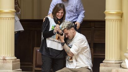 Mala praxis y dolor transformados en ley: la historia de Gabriela y el legado de su hijo Nicolás