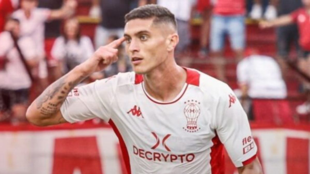 Leandro Garate, el "9" que aparece en el radar de Colón. Leandro Garate, el "9" que aparece en el radar de Colón.