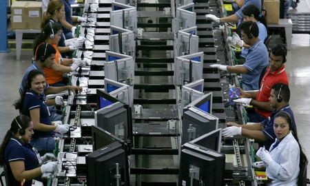 el empleo registrado crecio 2,2% en 2017 impulsado por el sector privado el empleo registrado crecio 2,2% en 2017 impulsado por el sector privado