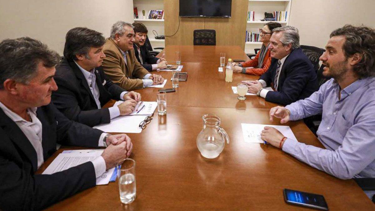La reunión que mantuvo Fernández con la Mesa de Enlace tras ganar las PASO de 2019.
