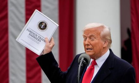 Aire de Santa Fe | Donald Trump.jpg