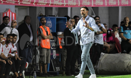 AFA confirmó la sanción para el técnico de Unión tras la expulsión contra Central Córdoba. AFA confirmó la sanción para el técnico de Unión tras la expulsión contra Central Córdoba.