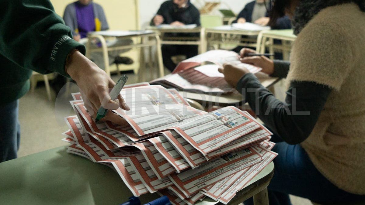 Sin sábana: en Santa Fe desde 2011 se vota&nbsp;con la boleta única de papel.