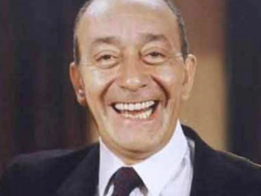 Apareció el fantasma de Alberto Olmedo en medio de una nota y quedó todo filmado: Es la energía