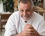 Los hijos y el hermano del cocinero cuestionaron las versiones que hablaban de un supuesto brote psicótico. Los hijos y el hermano del cocinero cuestionaron las versiones que hablaban de un supuesto brote psicótico.