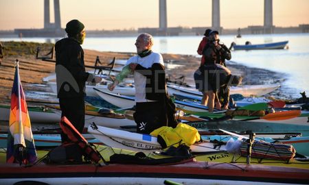 La Multisectorial Humedales arribó este martes al Dique Luján, en el partido bonaerense de Tigre, tras recorrer 350 kilómetros en kayaks. La Multisectorial Humedales arribó este martes al Dique Luján, en el partido bonaerense de Tigre, tras recorrer 350 kilómetros en kayaks.