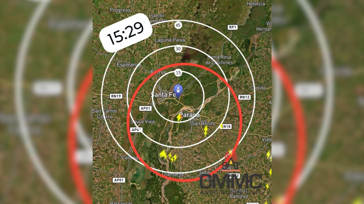 El CMMC mantiene un monitoreo constante ante el rápido avance de tormentas con potencial de granizo y ráfagas intensas. El CMMC mantiene un monitoreo constante ante el rápido avance de tormentas con potencial de granizo y ráfagas intensas.