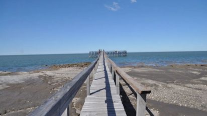 Escapada de vacaciones de verano: el rincón de Buenos Aires con playas que parecen del Caribe