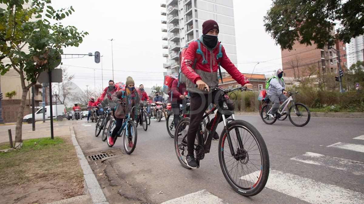 Los repartidores se concentraron este jueves y marcharon una vez más en reclamo de mayor seguridad para que cesen los asaltos