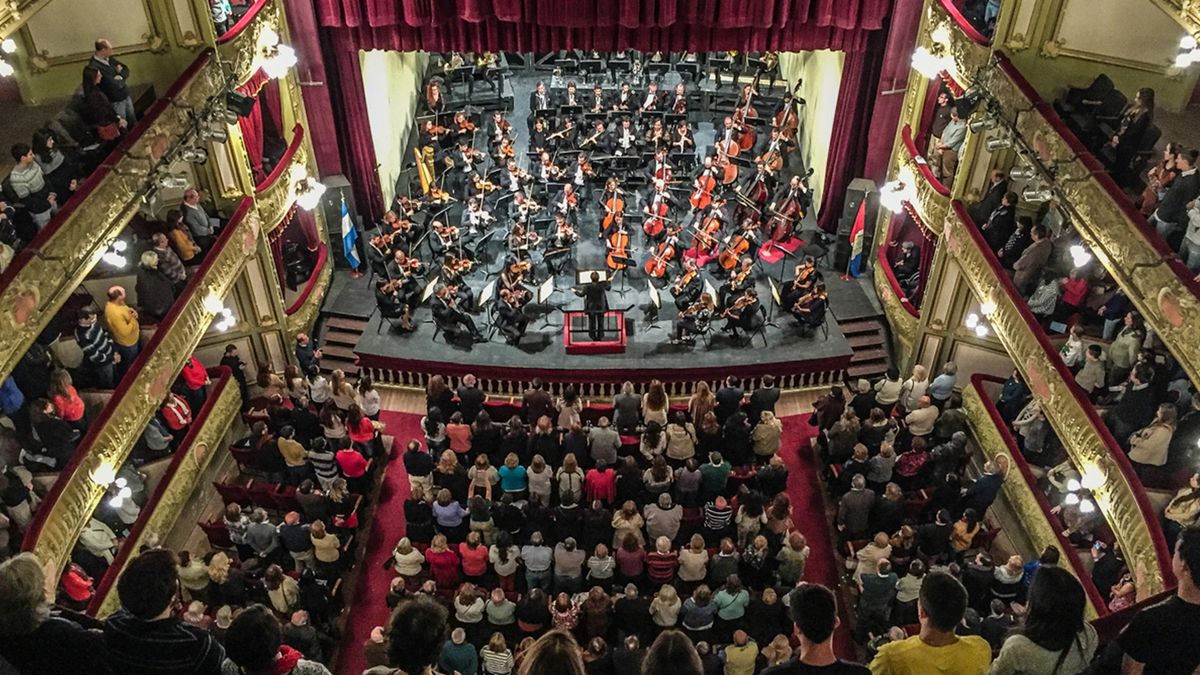 El Teatro Municipal se prepara para un agosto a pura cultura. El Teatro Municipal se prepara para un agosto a pura cultura.